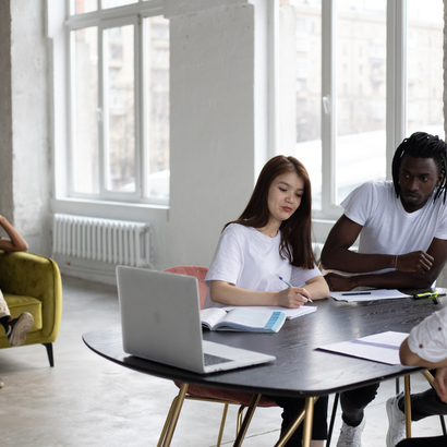 Brand Builders es el nombre del negocio