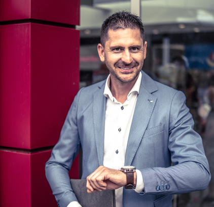 Brand Builders es el nombre del negocio